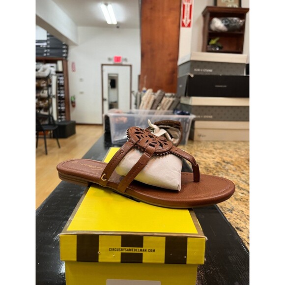 Circus NY Women's Canyon Saddle Brown Medallion Flat Sandals Slides Size 6M - Picture 1 of 7